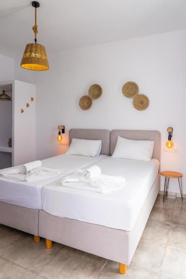 Eleftheria Studios Antiparos Città Esterno foto