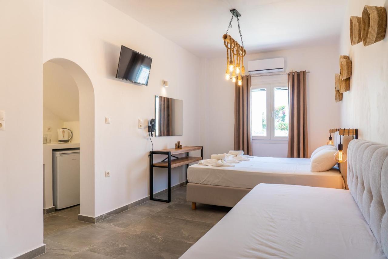 Eleftheria Studios Antiparos Città Esterno foto
